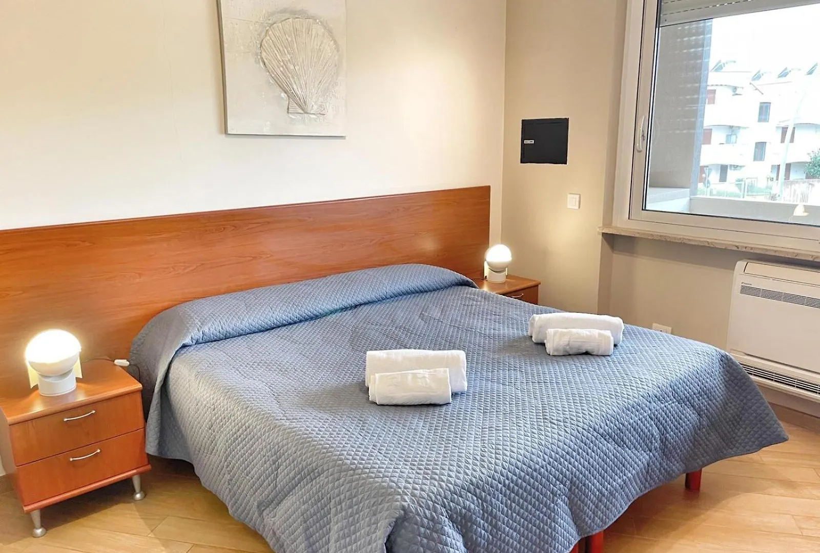 Alghero Charming Apartments, Steps From The Beach 0*,